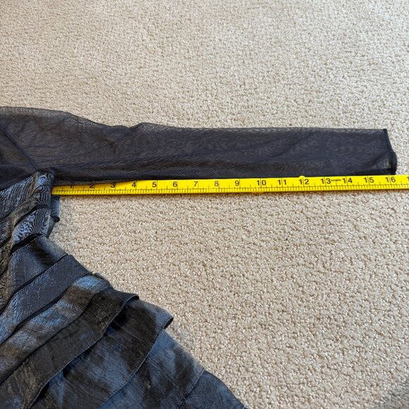 Adrianna Papell Gown Formal Grey Metallic Shutter Pleat Illusion Bodice Size 6P - Picture 12 of 15